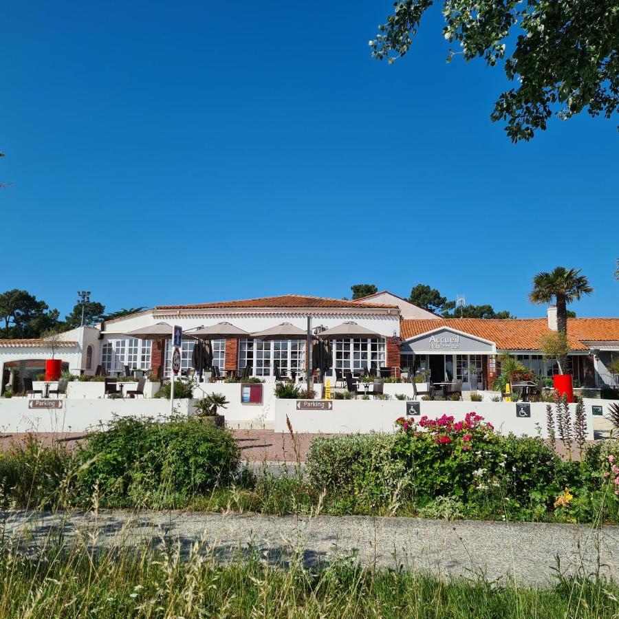 Hotel Et Spa Les Cleunes Oleron Saint-Trojan-les-Bains Exteriör bild