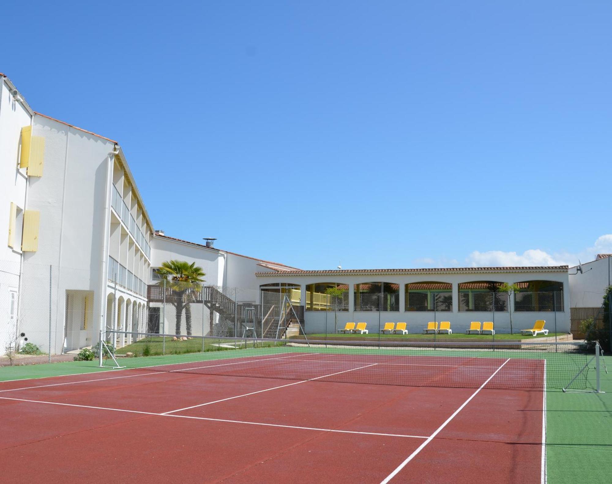 Hotel Et Spa Les Cleunes Oleron Saint-Trojan-les-Bains Exteriör bild